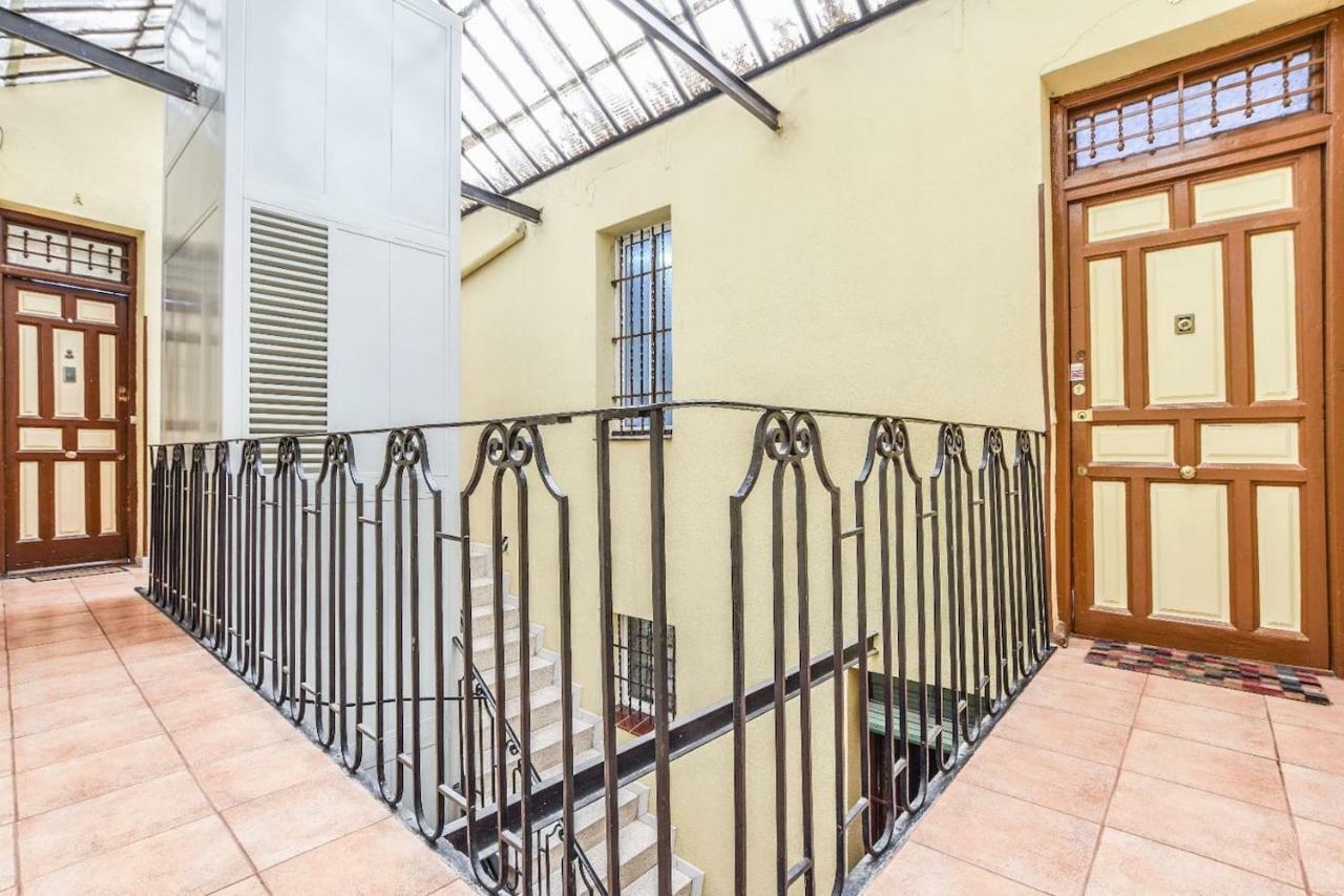 Supermadrid Apartment Bagian luar foto